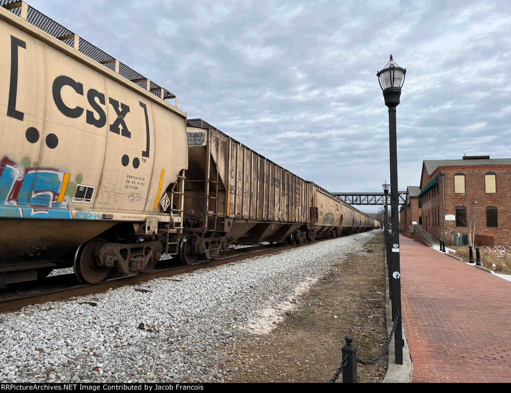 CSXT 251085